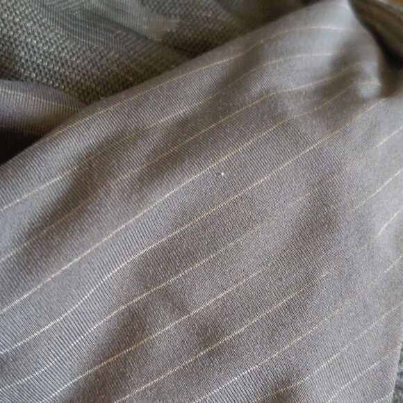 Lululemon Athletica athletic tank, olive green heather, built in bra (camo), 8 - Picture 6 of 8